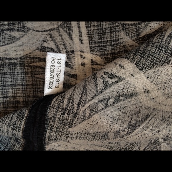 Tommy Bahama Silk Button Up Shirt - Picture 4 of 8